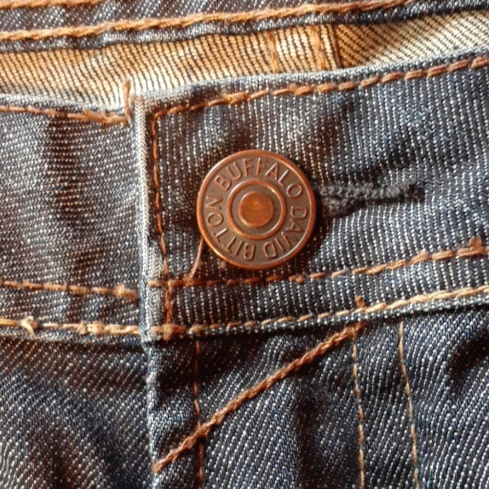 Jeans - Picture 4 of 4